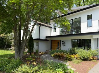 9513 Seddon Rd, Bethesda, MD 20817