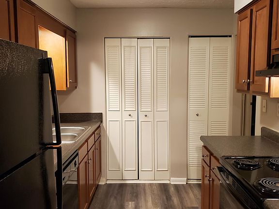 3rd image of 115 Saint Francis Ct #91