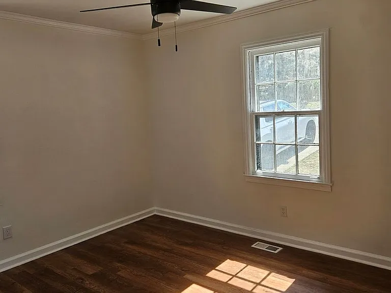 2057 Verbena St NW — Photo 8