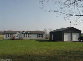 1020 Pritchardville Rd, Hastings, MI 49058