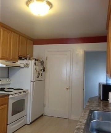 4th image of 340 S 2nd E
