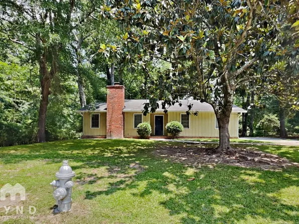 3295 Redona Dr, Atlanta, GA 30349