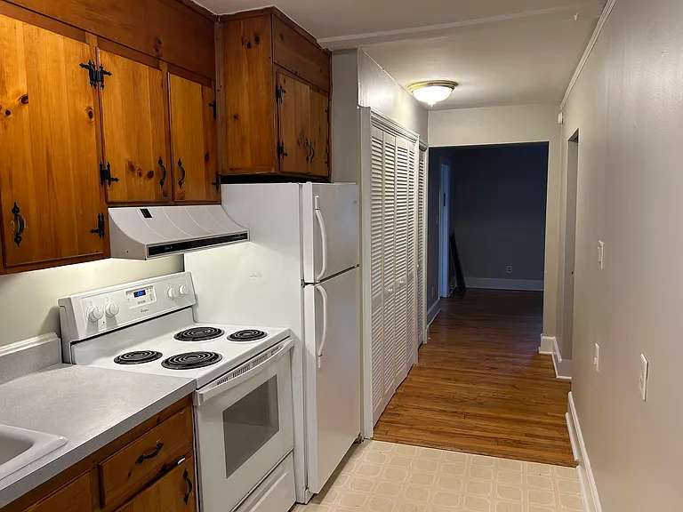 1405 Mimosa Dr #B — Photo 9