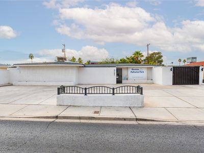 3127 S Eastern Ave, Las Vegas, NV, 89169