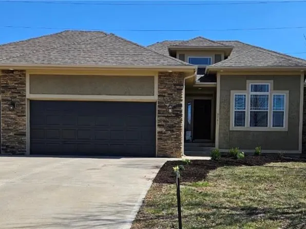 3141 N 123rd Ter, Kansas City, KS 66109