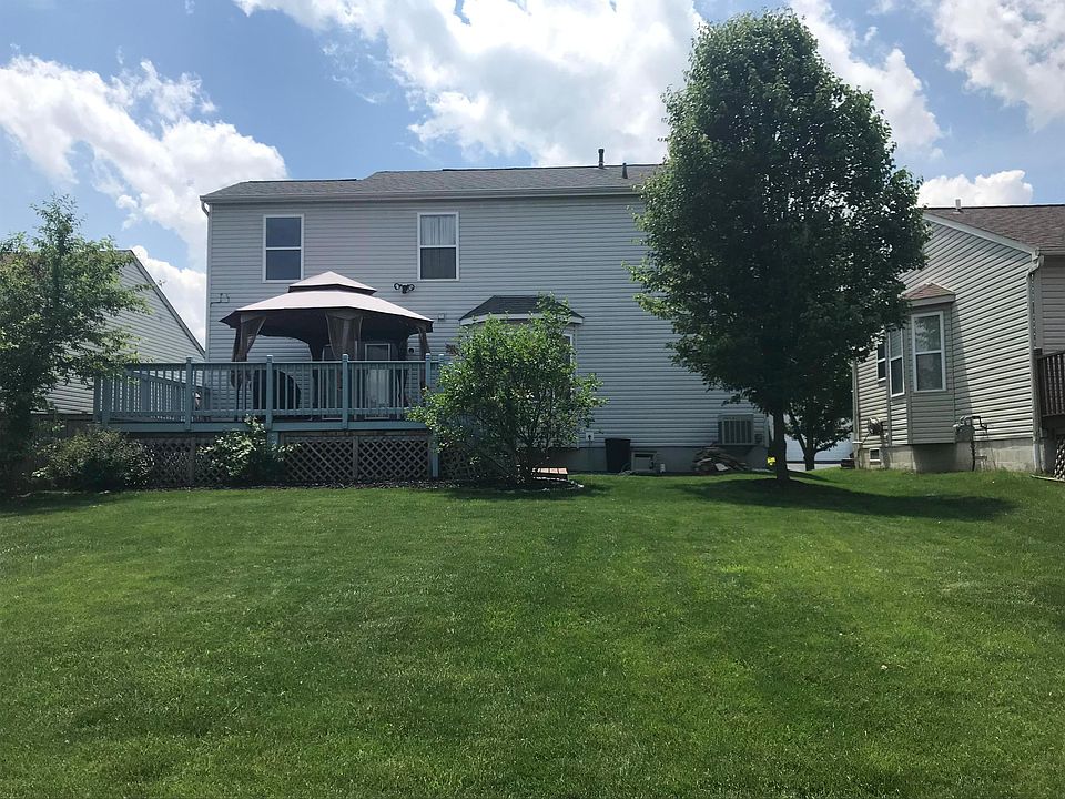 2nd image of 2998 Riat Run Rd