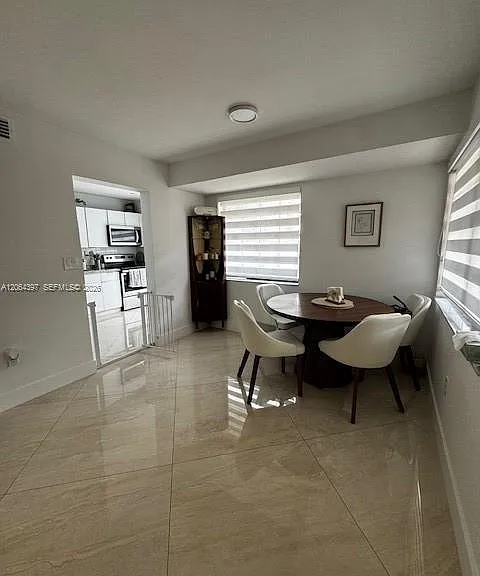 15375 SW 105th Ln #4 — Photo 2