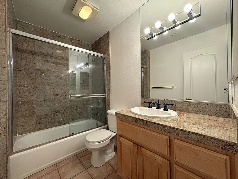 20 Willow Rd #34 — Photo 12