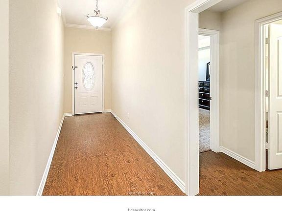 2nd image of 1118 Eagle Ave