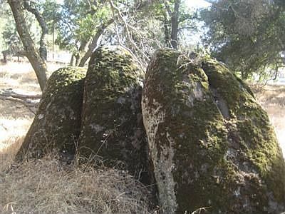 "3 Sisters" Granite Boulders