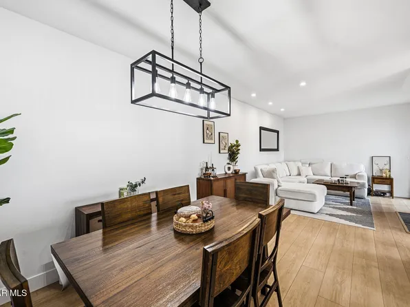 513 Water Oak Ln Unit B, Oak Park, CA 91377