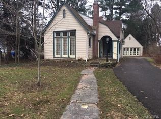 169 Maple Rd, East Aurora, NY 14052