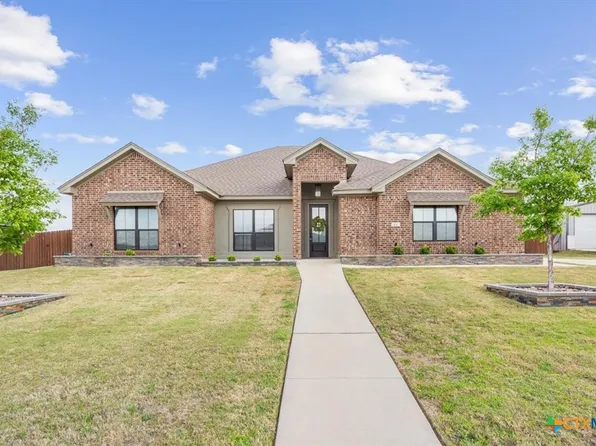 9110 Green Tree Dr, Salado, TX 76571