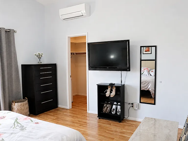 8954 N Veridian Dr #3 — Photo 6