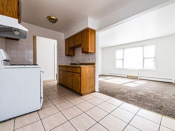 3rd image of 2225 E 87th St #7
