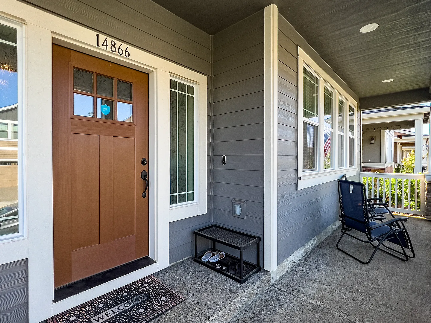 Beaverton Lovely 4 Bedroom 2.5 Bathroom in Bethany Crossing! Garage, A/C and Washer & Dryer Inclu... — Photo 2