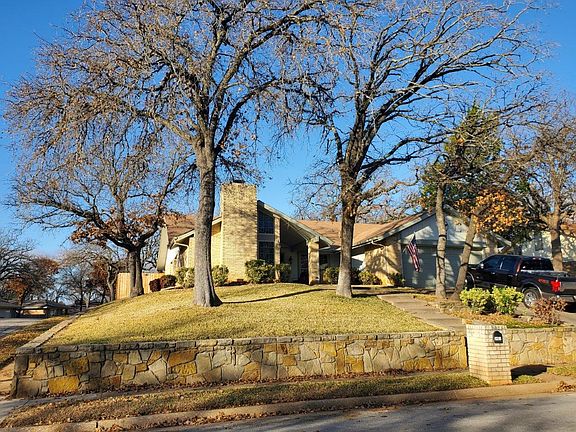 2nd image of 3401 Scenic Hills Dr