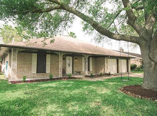 2710 Tyler Ln, Deer Park, TX 77536