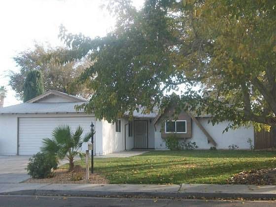 2nd image of 305 Perdew Ave