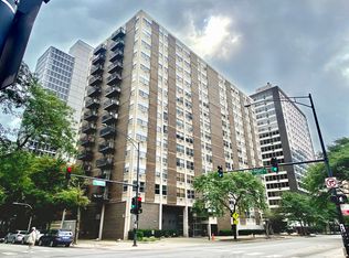 3033 N Sheridan Rd APT 604, Chicago, IL 60657