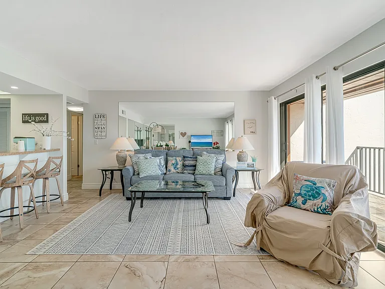 1400 Cove II Pl — Photo 5
