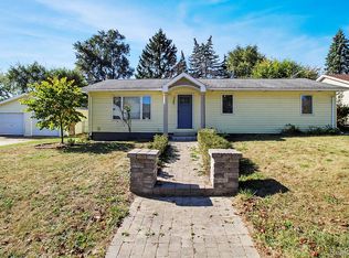 3085 Simmons Ct, Auburn Hills, MI 48326