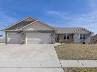 851 Deerfield St, West Salem, WI 54669