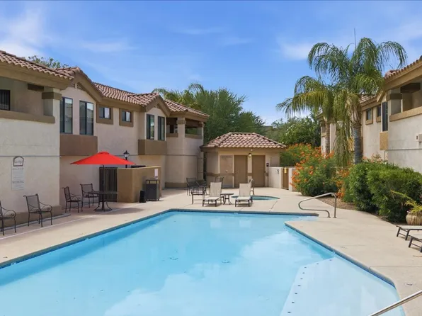 2550 E River Rd, Tucson, AZ