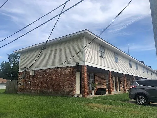 124 Friedrichs Rd #B — Photo 1