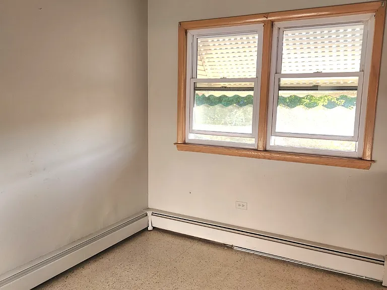 4837 Conrad St #2B — Photo 14
