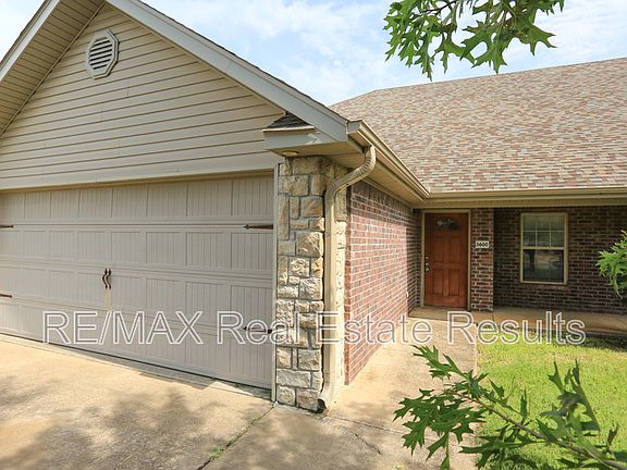 2nd image of 3600 SW Deerfield Blvd #2