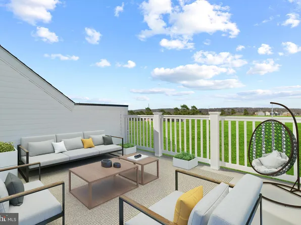 942 Warlander Dr SW, Leesburg, VA 20175