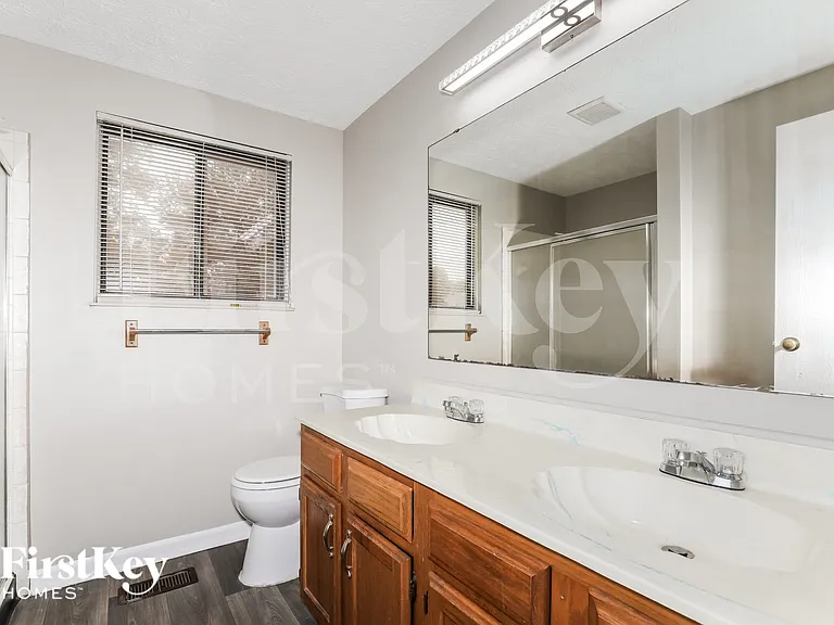 3022 Kyle Ct — Photo 11