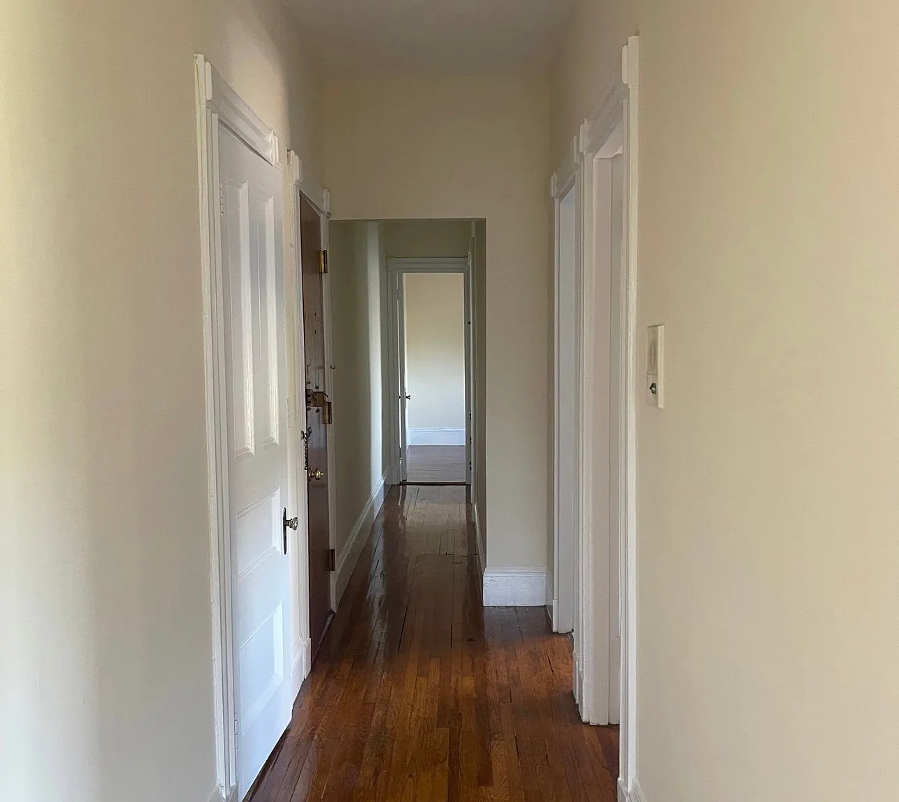 2 bed, 1.0 bath, $3,600 — Photo 3