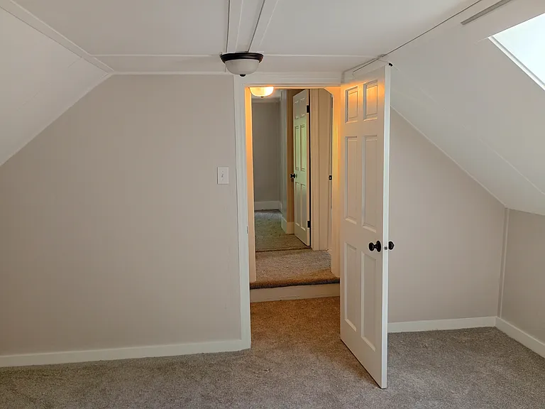 534 N Grant St — Photo 17