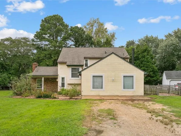 1 Guesthouse Ct, Williamsburg, VA 23185