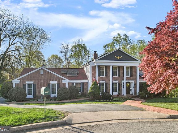5th image of 4709 Randolph Ct