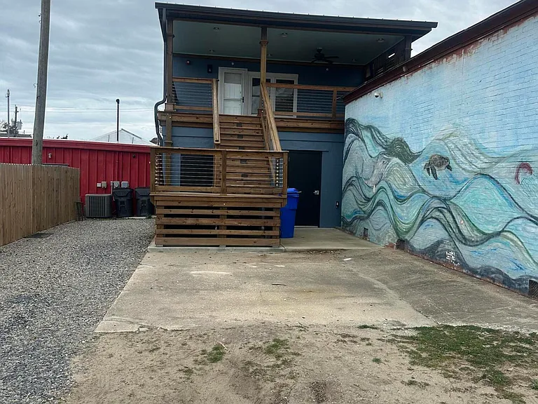 116 N Howe St #B — Photo 14