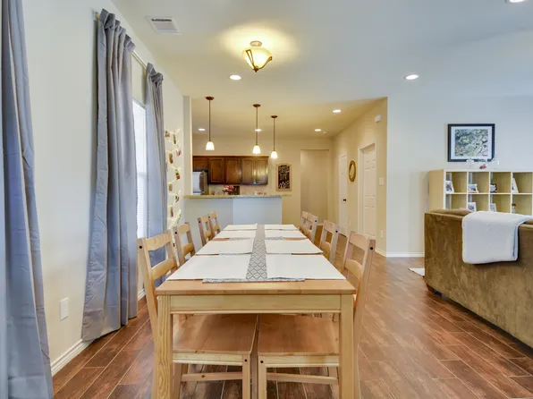 1606 Park Pl, College Station, TX 77840