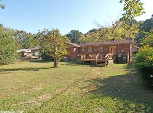 51 Berkshire Dr, Little Rock, AR 72204