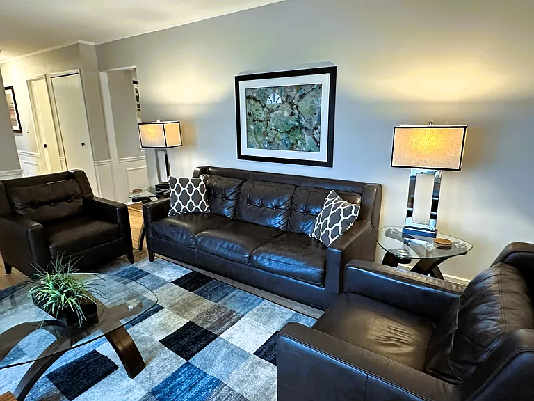 12401 Lyford Dr — Photo 14