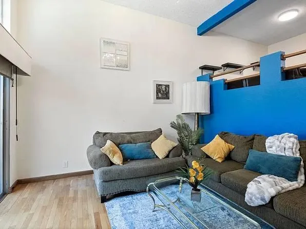 126 E Court Ln, Foster City, CA 94404