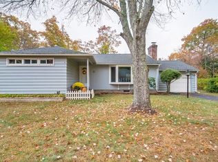 11 Delmor Cir, Wilbraham, MA 01095