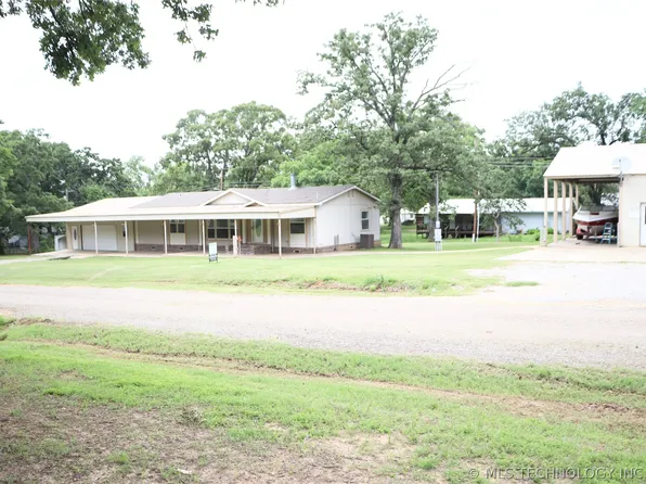 155 Mockingbird Dr, Mead, OK 73449