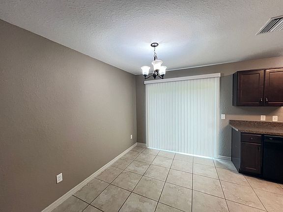 5th image of 3749 SE 135th Ln