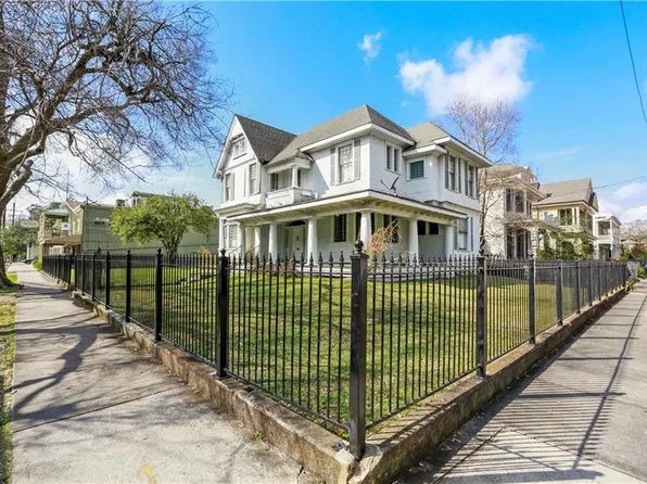 2701 Prytania St, New Orleans, LA 70130