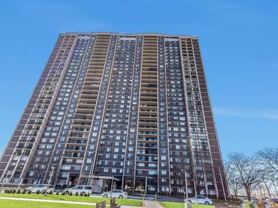 27010 Grand Central Pk #23 T, Floral Park, NY, 11005