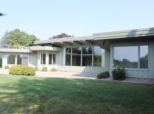 1729 W Reid Dr, Appleton, WI 54914