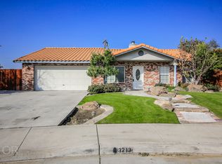 3213 Granlee Ct, Bakersfield, CA 93312