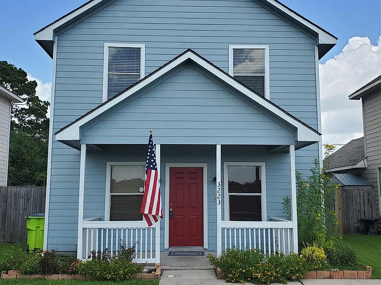 3223 West St — Photo 1